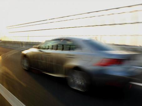 【動画】取り調べ中の女さん、警察から完全に逃げ切ってしまうｗｗｗ