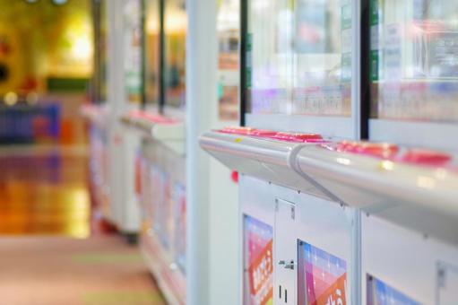 【画像】クレーンゲームで美少女フィギュア手に入れたんだけど使いみちが分からん