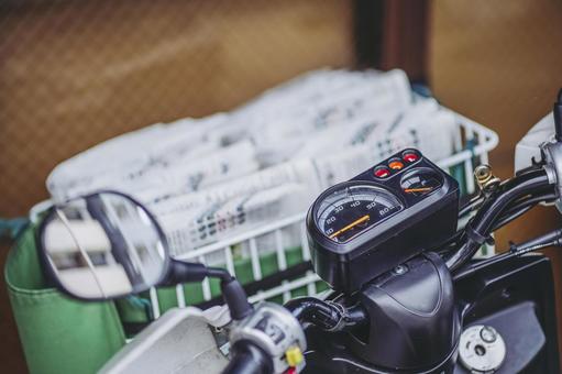 ワイ新聞配達員、労働時間が0時から8時、12時から20時までの16時間で週6日勤務なんだが...