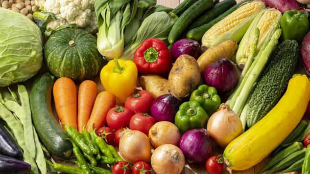 【悲報】日本人、野菜を食べなくなる　1日に摂取する野菜の量が過去最少に