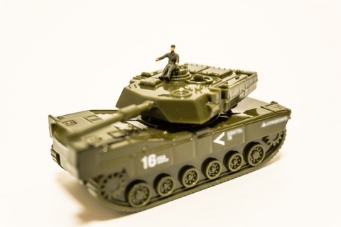 【悲報】ウクライナさん、鹵獲した敵戦車の不具合でロシアの製造メーカーに苦情の電話を入れてしまう