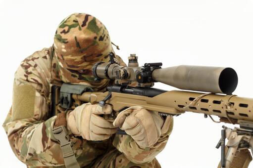 【動画】中国にとんでもない銃の名手が現れる