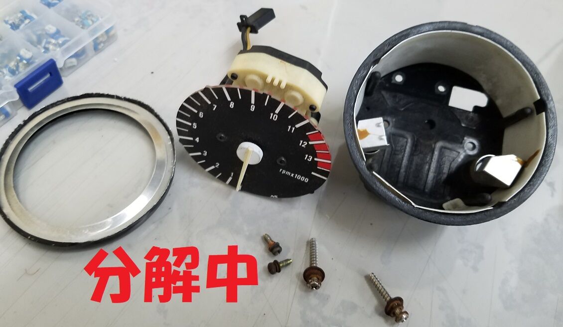 NSR-mini 89'NSR250R用 電気式タコメーター流用～失敗～現在 : 磯子