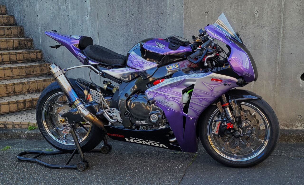 絶番品　貴重　レア　CBR1000RR SC57 ZUMO取付マウント 11006-21TTR 04'～07' CBR1000RR TI4-2-1 チタン RACE 1個