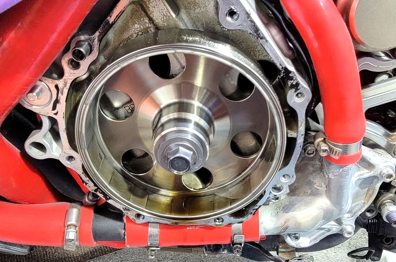 CBR1000RR SC57 発電量不足？ 点検 ステータコイル交換 : 磯子岸壁 