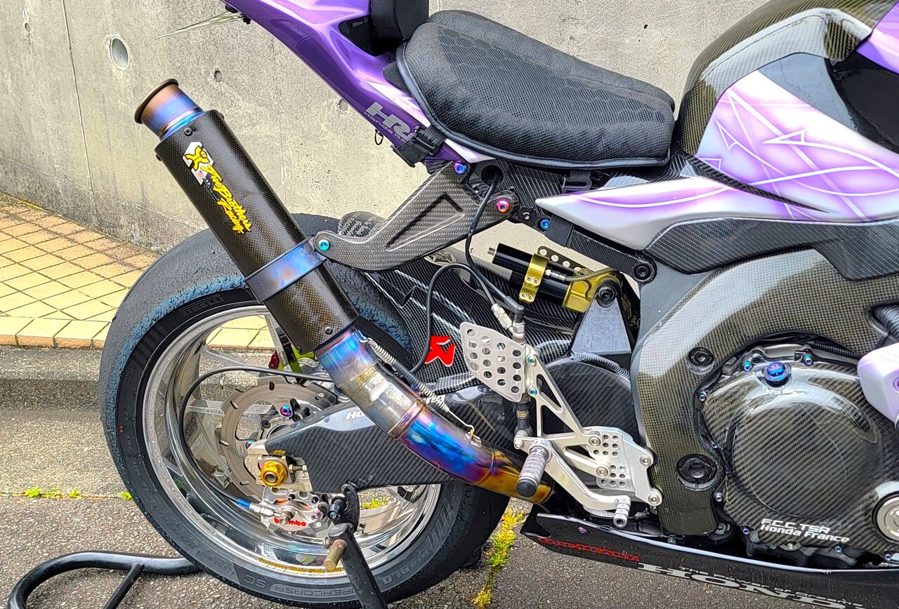 CBR1000RR SC57 TSRサイド出しフルエキ ※完成 : 磯子岸壁夜遊び倶楽部#45