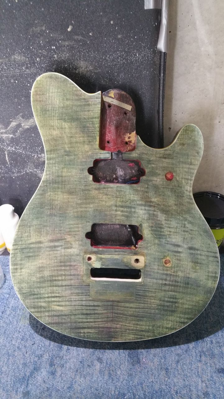 EVH AXISレプリカ もっと寄せてみよう 2弾 キンバリー編 : METAL好きの