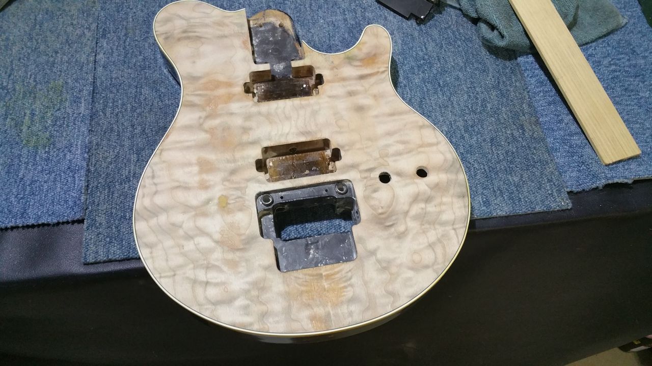 EVH AXISレプリカ もっと寄せてみよう 3弾 またSX-Guitar編