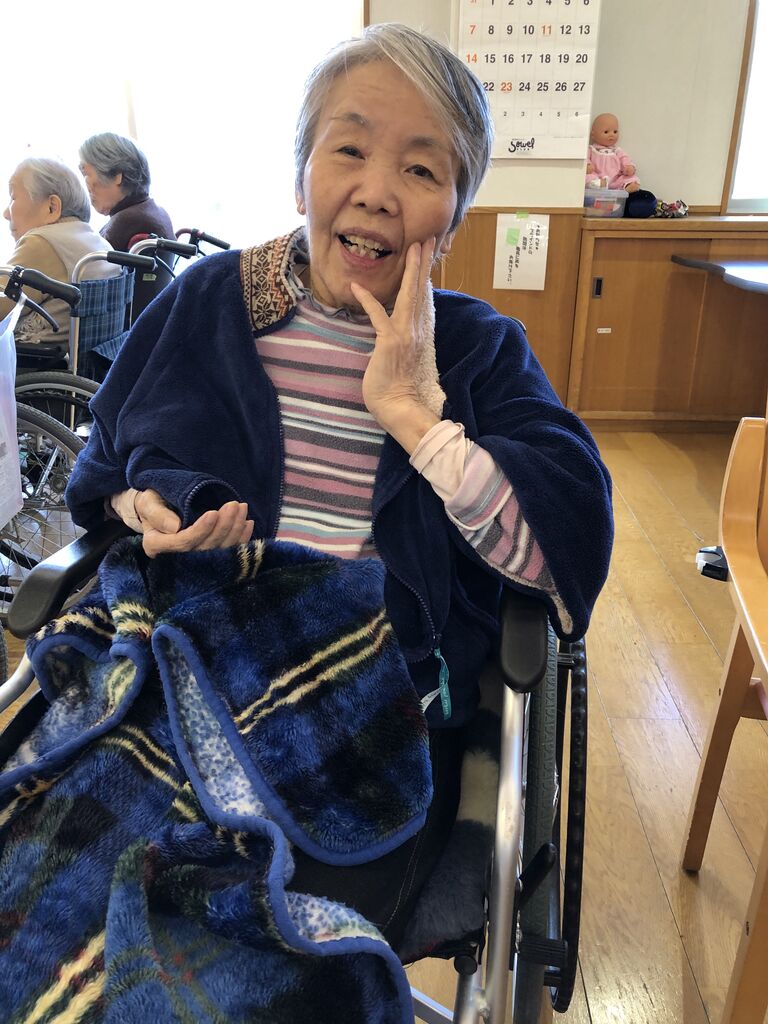 値下げしました。ムートン座布団(東洋羽毛) 【公式通販】