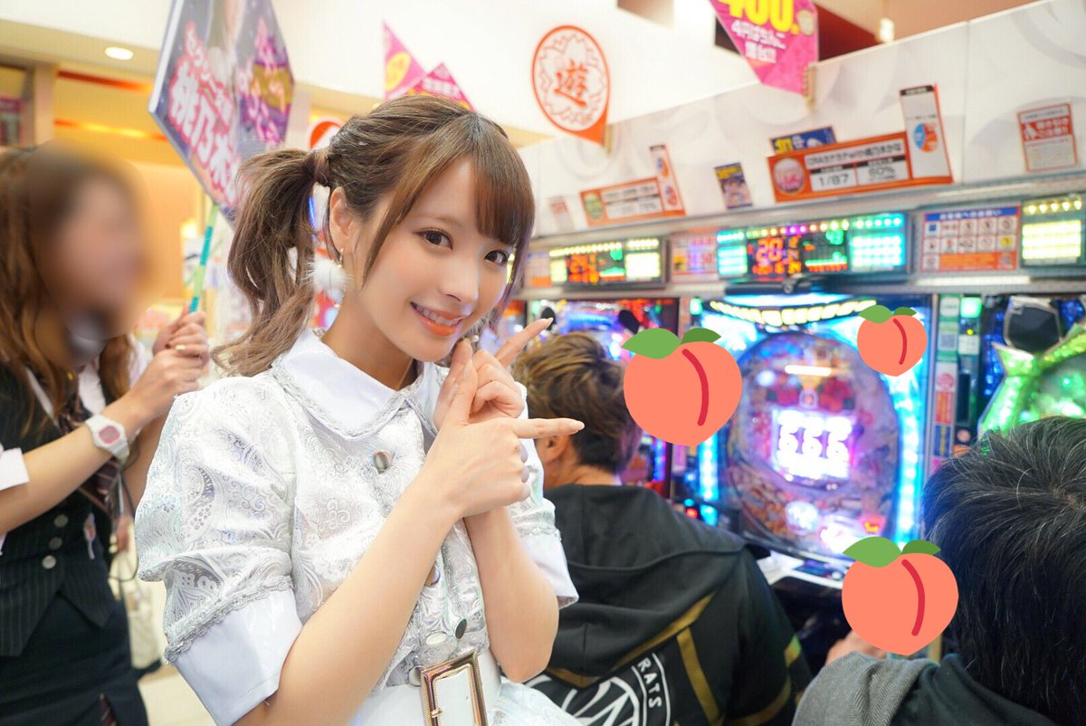 画像 ａｖ女優 桃乃木かなさん 大晦日にパチンコで営業ｗとんでもない人数を集める 美味しい毒