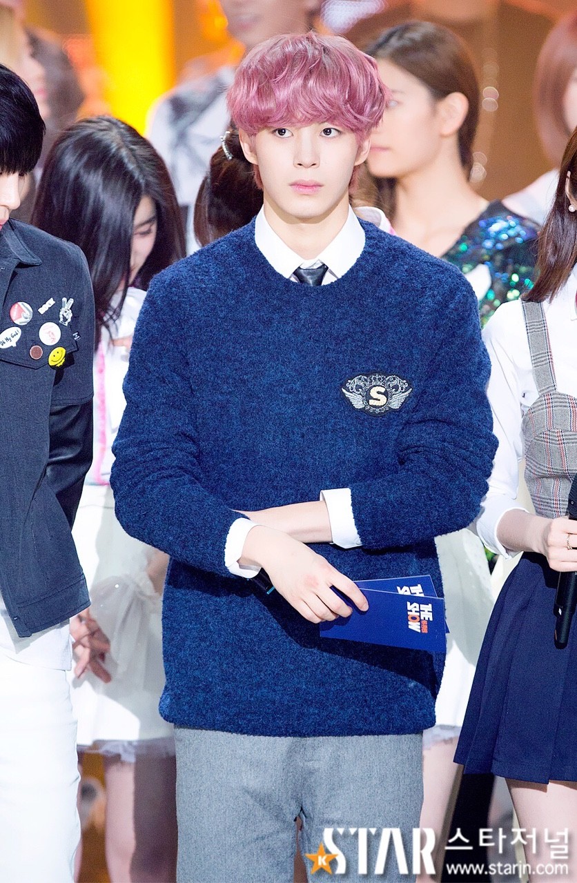 スターテーマ Vixx ホンビン The Show の最初のmcの日から最後の放送日までいきいきと進行をしたホンビン Vixx Hongbin With Vixx