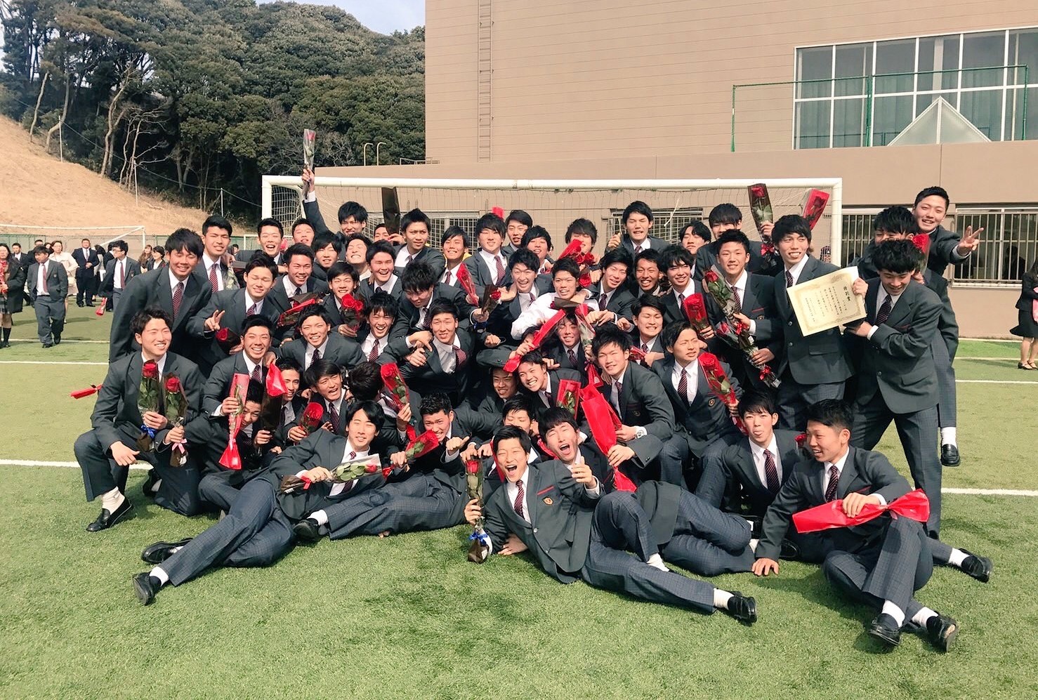 平成28年度 鹿島学園高等学校 第26回 卒業式 と 鹿島学園高校サッカー部 3年生を送る会 が行われました 鹿島学園サッカー部父母会公認ブログ Pride Of Yellow Blue 平成28年度 鹿島学園高等学校 第26回 卒業式 と 鹿島学園高校サッカー部 3年生を送る会 が行われました 鹿島学園サッカー部父母会公認ブログ Pride Of Yellow Blue