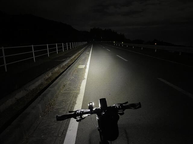 ジェントス バイクライト XB-B07R 1,000ルーメン インプレ : コロケロの雑記帳