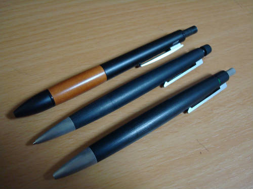 ラミー4ペン廃盤赤 青 黒 シャープ機能0.7＋ラミー2000ローラーボールペン ラミー2000と4pen* : コロケロの雑記帳
