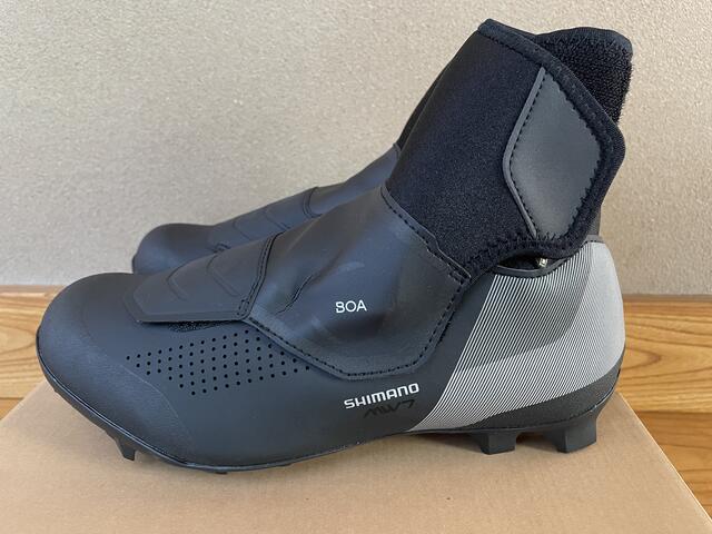 冬の自転車でも足先が寒くない シマノSPD 防寒シューズ SH-MW702