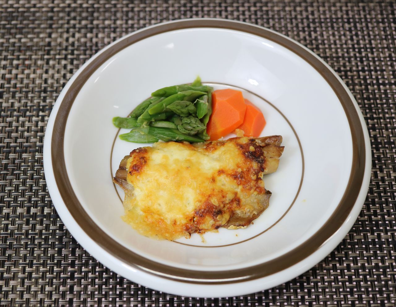 鰺のチーズ焼き 弘済院第1特養 献立紹介