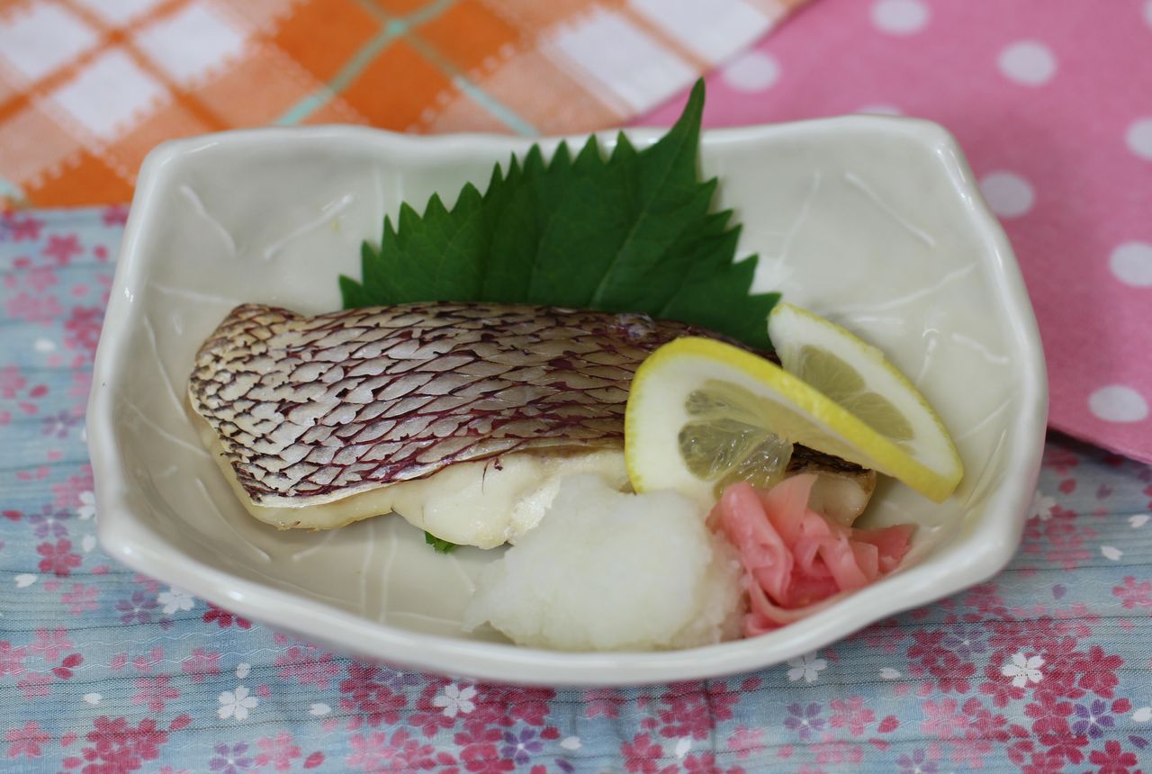 鯛の塩焼き 弘済院第1特養 献立紹介 鯛の塩焼き 弘済院第1特養 献立紹介