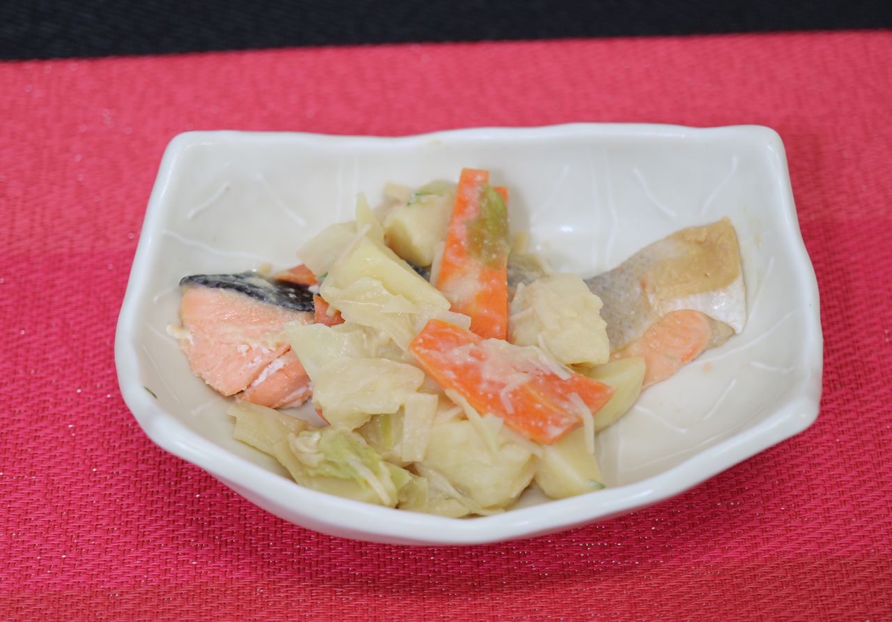 鮭のちゃんちゃん焼き 弘済院第1特養 献立紹介