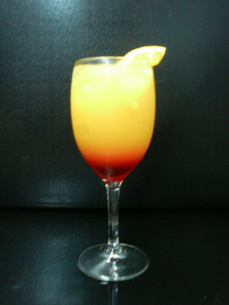 40歳からのカクテルマラソン オレンジとｑｏｏでテキーラサンライズ Tequila Sunrise センター南配達専門酒屋の日記