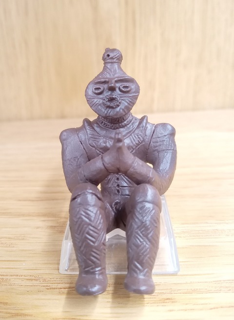土偶合掌土偶
