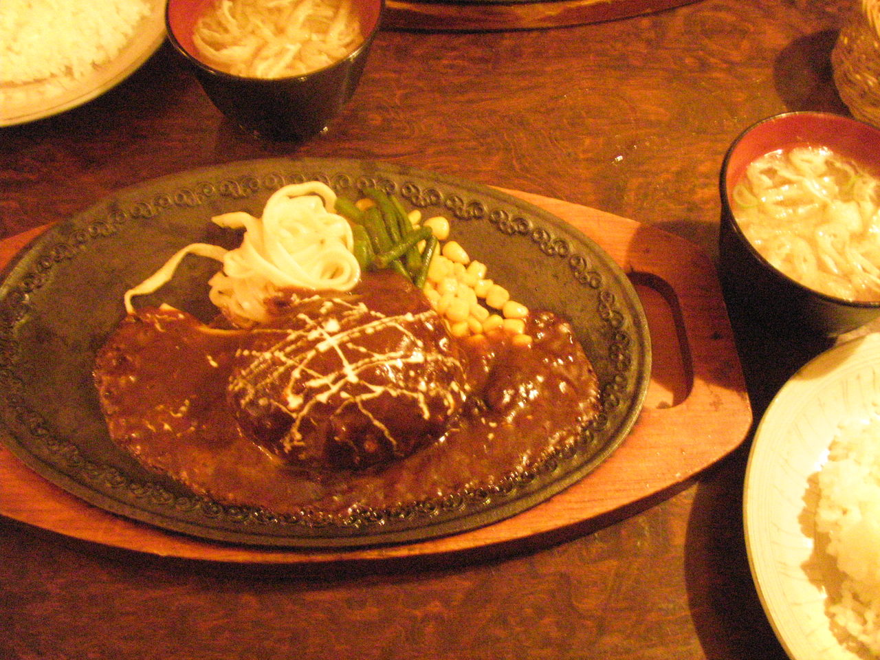 今日のお昼 本所吾妻橋のモンブランさんのハンバーグ kotaの思いつき 格安情報 東京スカイツリーのお膝元 今日のお昼 本所吾妻橋のモンブランさんのハンバーグ kotaの思いつき 格安情報 東京スカイツリーのお膝元