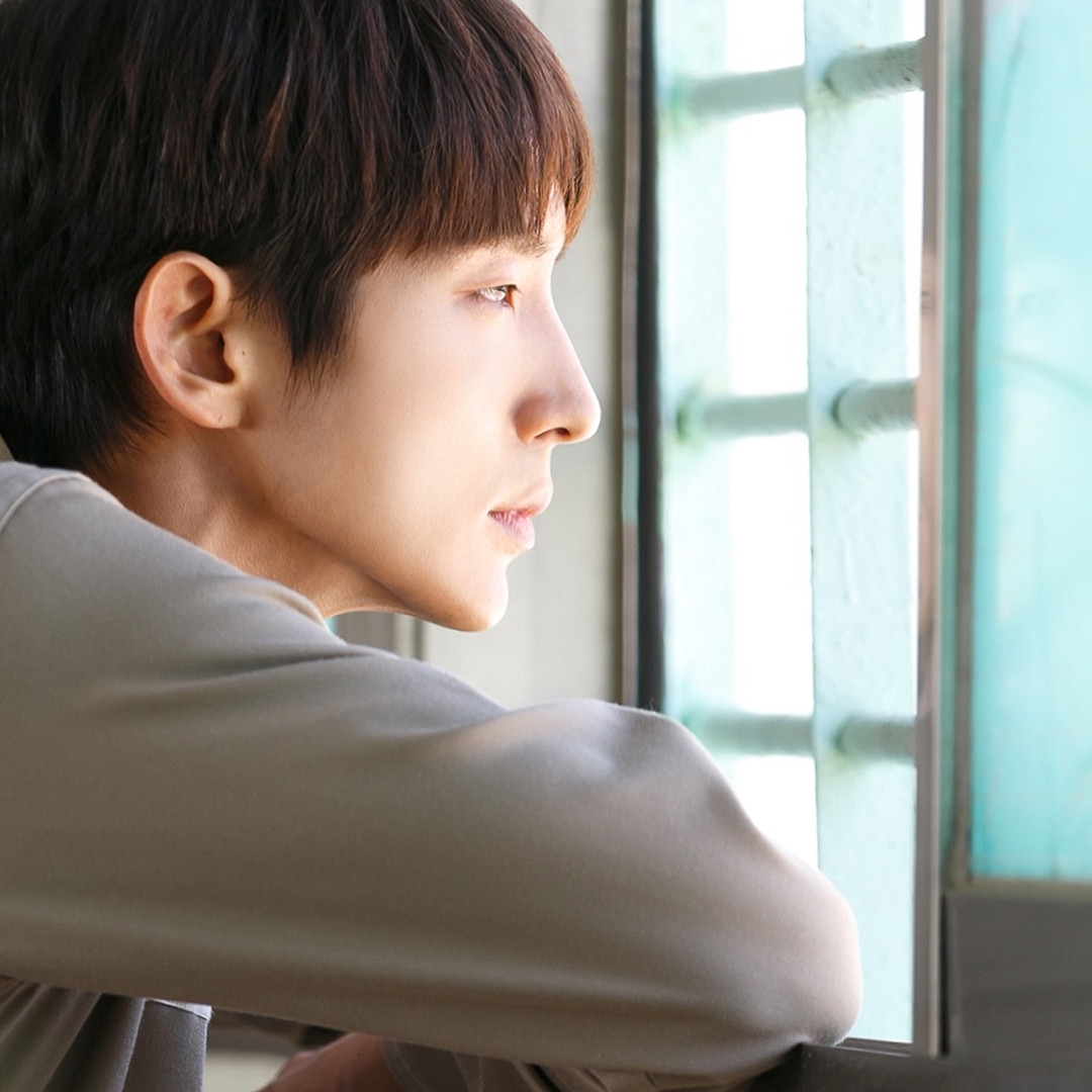 namooactors Instagram 後ろ姿抱きたい 横顔イケメン ウリ イ ジュンギさんの日常 namooactors Instagram 後ろ姿抱きたい 横顔イケメン ウリ イ ジュンギさんの日常