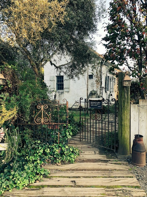 701006BB-AF0B-4CAA-ACA6-BC1AF264BA67