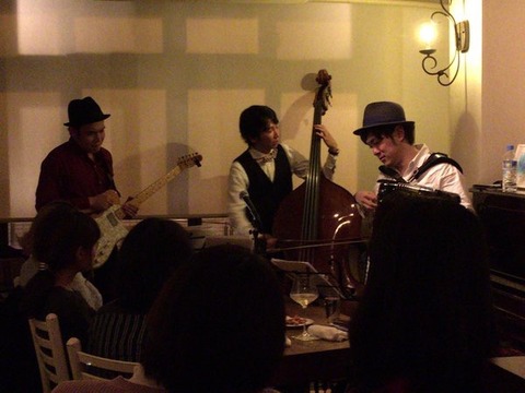 E9205614-5D53-4F9E-95C4-9078B5056508