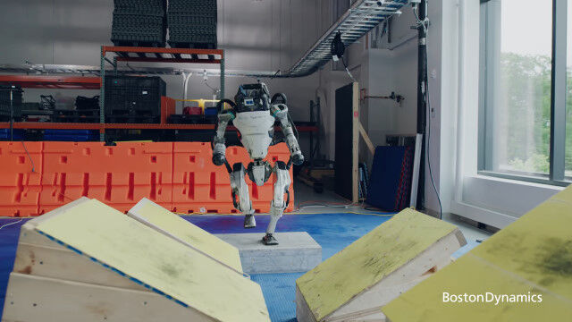 SASUKE参戦も視野に入れて調整をはじめた、ボストン・ダイナミクス社の二足歩行ロボット、アトラス