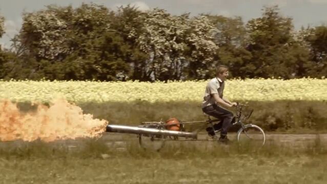 ѥ륹åȥ󥸥ܡ®Ǥּž֤򼫺ˤ