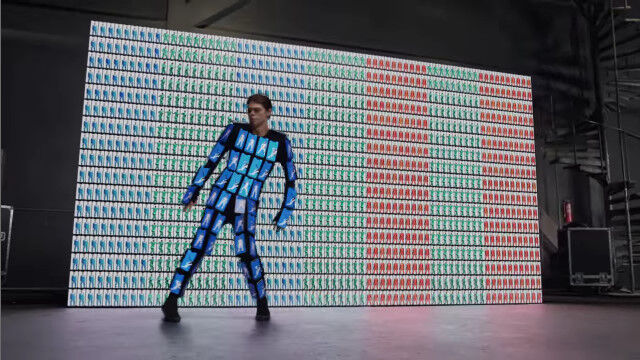 ���Ȥ˥��ޥۤ�Ž���դ��������Ĥ��٤롢����ɽ�����Ի׵Ĥ�ASUS��CM