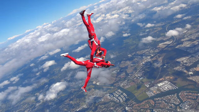 2�ͤǼ�ͳ����ʤ������٤롢���󥯥��ʥ����ɡ������������ӥ�