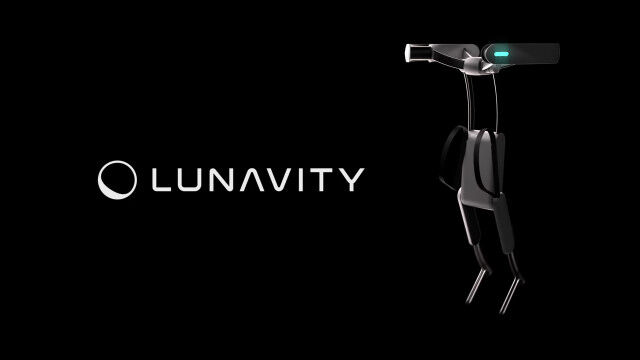 まるで月面にいるような浮遊感を味わえる、人間のジャンプを補助するハイテク装備品「LUNAVITY」