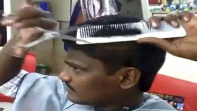 �ޤ�Ǽ�����̿ͤΤ褦������ʬ��ȱ���ڤ�Τ���ꤹ���륤��ɿ�