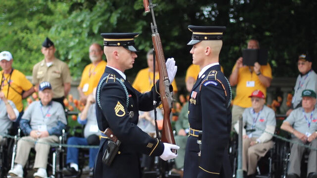 ����ꥫ�Υ������ȥ��Ω���ϡ��������줿ư�������ʼ���弰