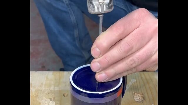 ������ȿ���ǡ�ƫ��γ�������Ѥ�븽�ݡ���ӥ�������̤ȸƤФ���Τΰ��