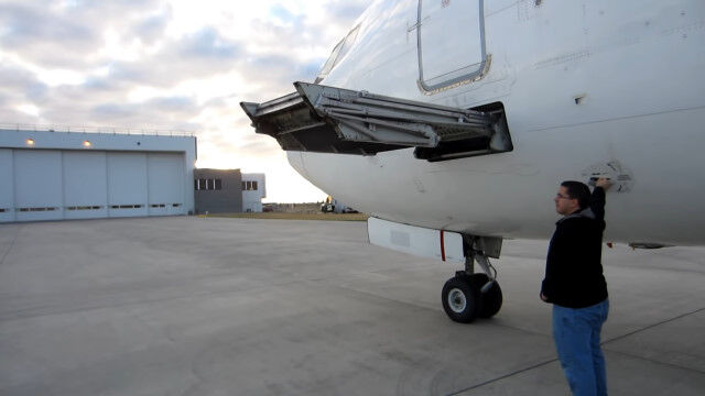 ���Ե��˳�Ǽ���줿���ʡ��������ƥ���Ÿ�������ͻ�