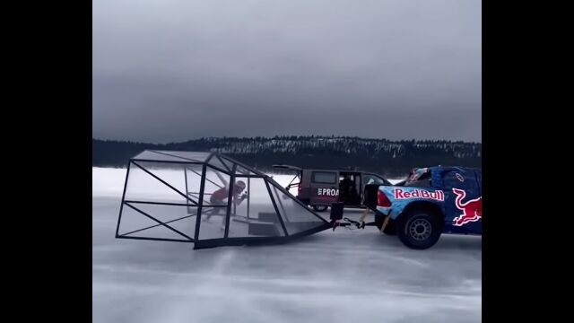 空気抵抗が一切なければ、スピードスケートでの時速100キロ超えは可能