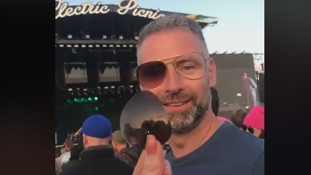 ���ڥե�����̵���������󥰥饹�Υ�󥺤��Ϥ���ָ���Υ���ǥ��פʽִ�