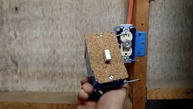 ���󥻥�Ȥη�򳫤�����֤ϡ����Ф�Ȥ���ʬ����䤹��������