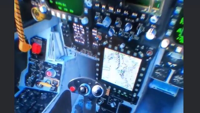 ���줾VR�����̣���ǹ�˳ʹ��������å��ԥåȤ�С������Ǽ¸�