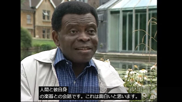 1音しか出せない竹笛で素敵な音色を奏でる、ピグミー族の演奏手法