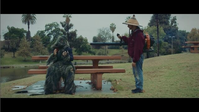 ���ޤ�ʤ���˥��꡼�����ġ��ͤ���ۤȤ��ǧ������ʤ��ᤷ���ˤ����������硼�ȥࡼ�ӡ���The Ghillie Suit Man