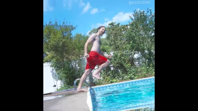 �ס�������ӹ�����Ϥ��ʤΤˡ�ȿ��¦����ФƤ����ˡ������Խ������ߤǰ��´��ʤ��Τ�������