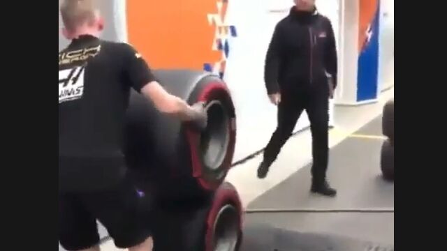 �ʤ�ۤɸ������졼���󥰥����ѤΥ������2�ĤޤȤ�Ƹ�Ψ�褯���֥����å�