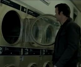 �ˤ�Ƽ��¤ΰ���΢�̤�Υ�������ɥ꡼�ˤ�äƤ����ˤ����������硼�ȥե���ࡡ#DIRTYLAUNDRY