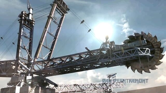 もしも史上最大の自走機械、バケットホイールエクスカベーターがトランスフォーマーになったら