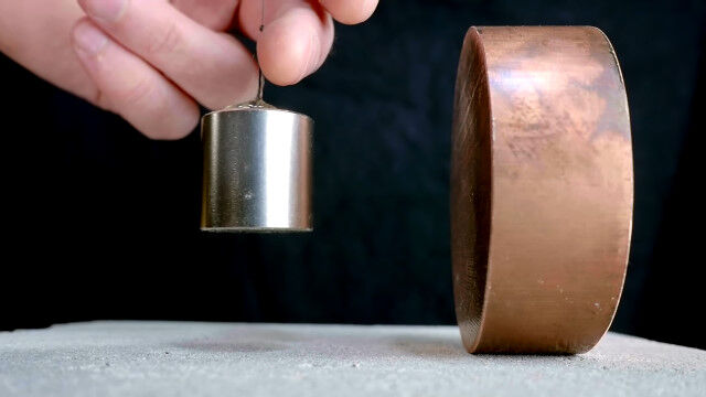 Ʃ���ʥХꥢ�Ǽ���Ƥ���ߤ�����Ƽ�Τ����ޤ�˥ͥ����༧�Ф��֤Ĥ���������ư����ߤ���Ի׵Ĥ�ʪ���¸�