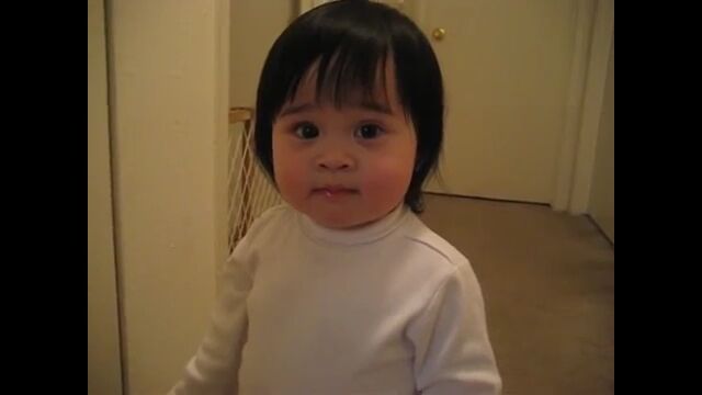 フロッグのフロッが発音できずにファッて言っちゃう女の子