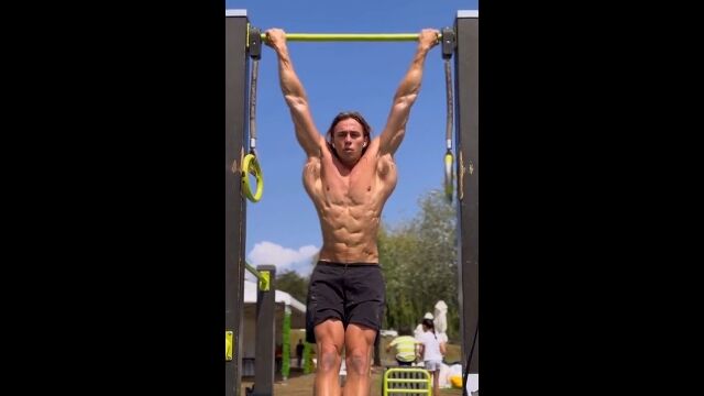 �����̤⤵�뤳�Ȥʤ��顢�������˶ä������ޥå���ޥ�